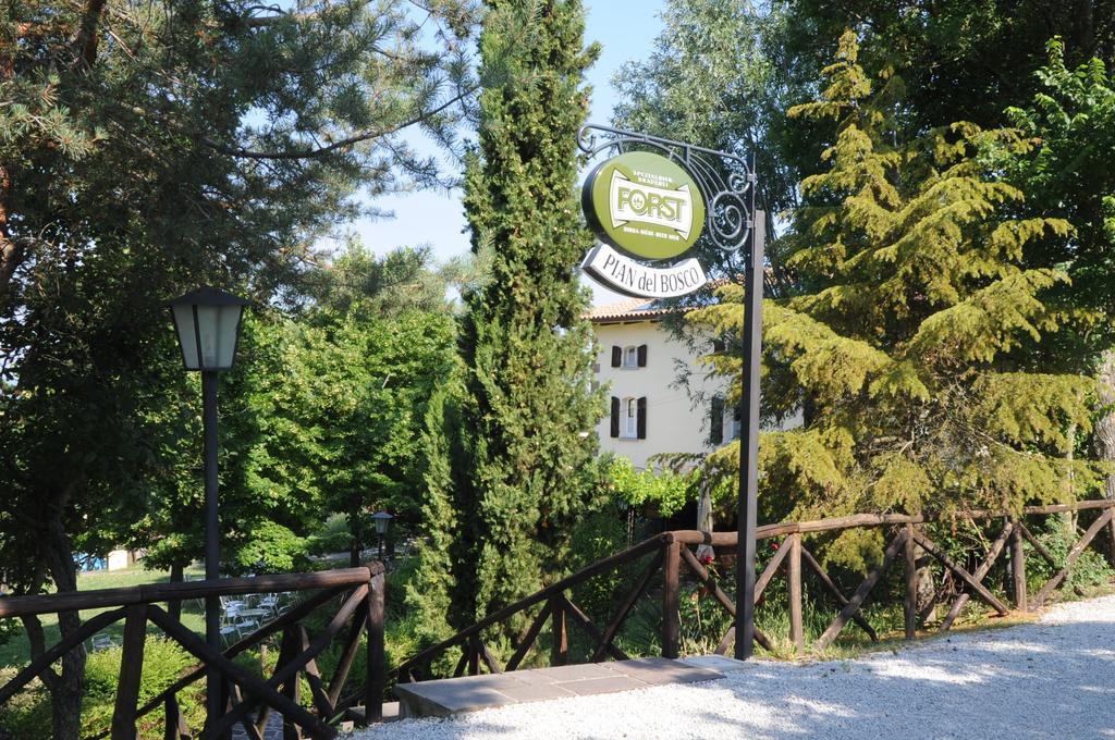 Albergo Pian Del Bosco Novafeltria Exterior foto